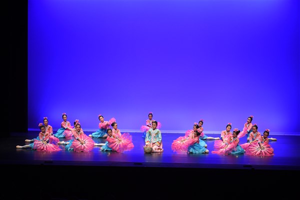 Chinese dance